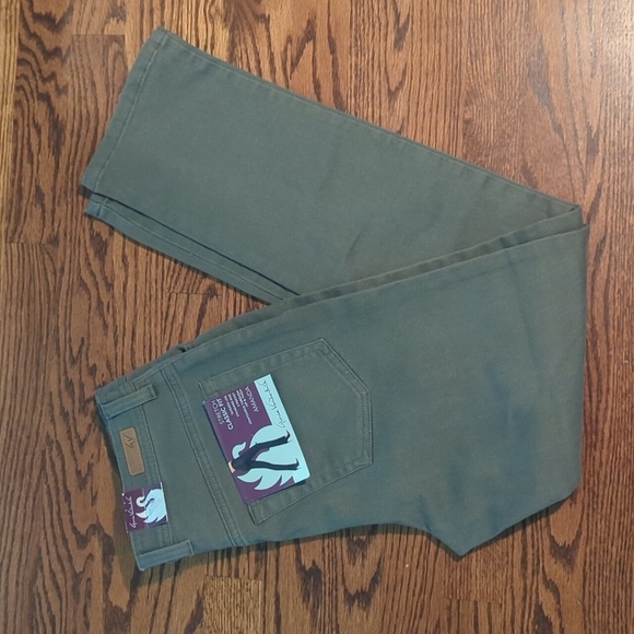 Olive Green Jeans  Mid-Rise Stretch Tapered Leg Classic Fit NWT Sz 8P - Picture 10 of 11